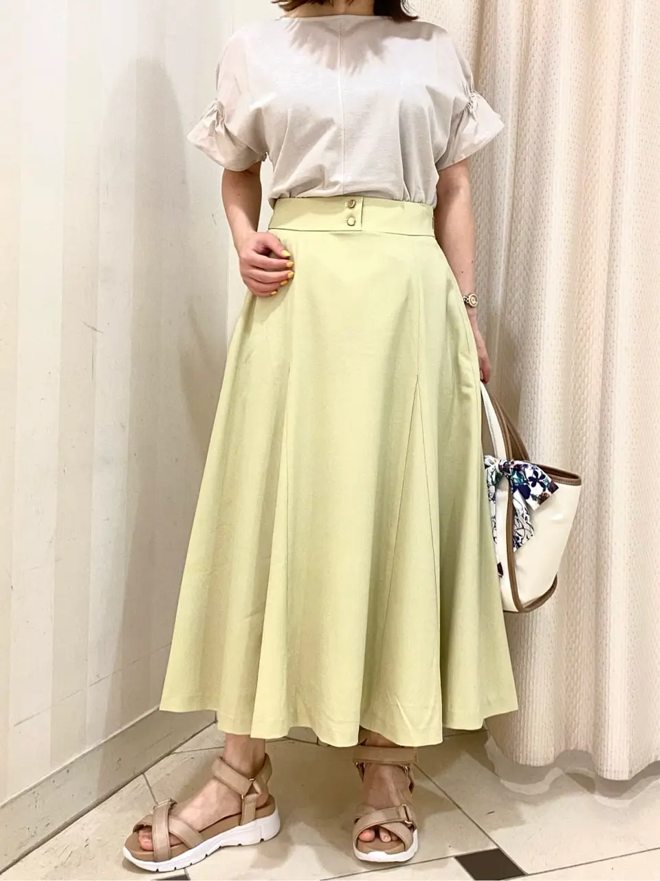 ANY SIS 横尾 コーディネート画像