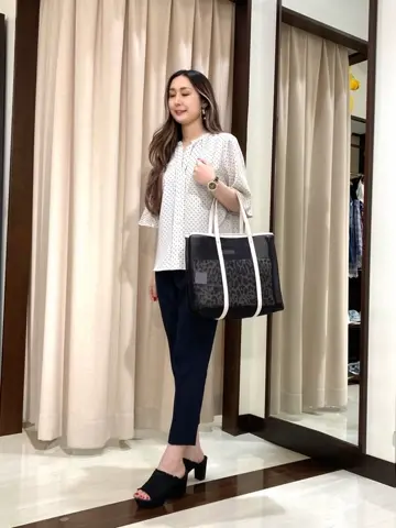 ANY SIS STAFF コーディネート画像