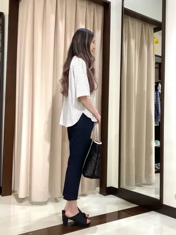 ANY SIS STAFF コーディネート画像