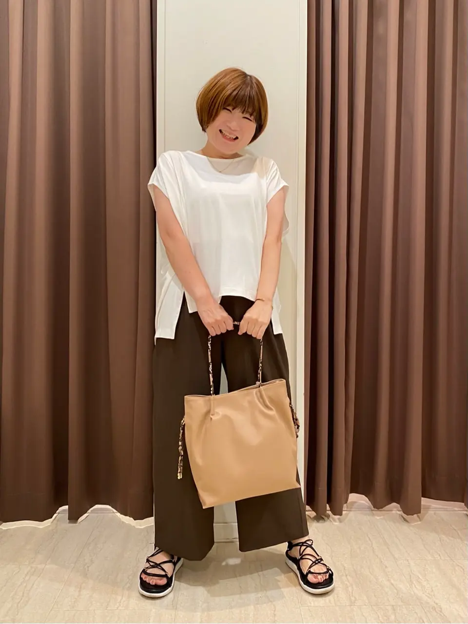 ANY SIS 岩本 コーディネート画像