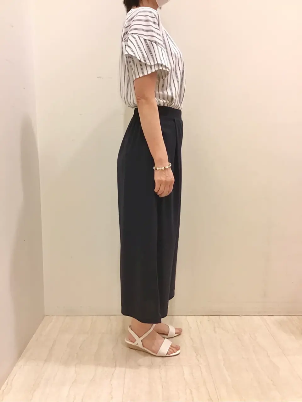 ANY SIS 藤森 コーディネート画像