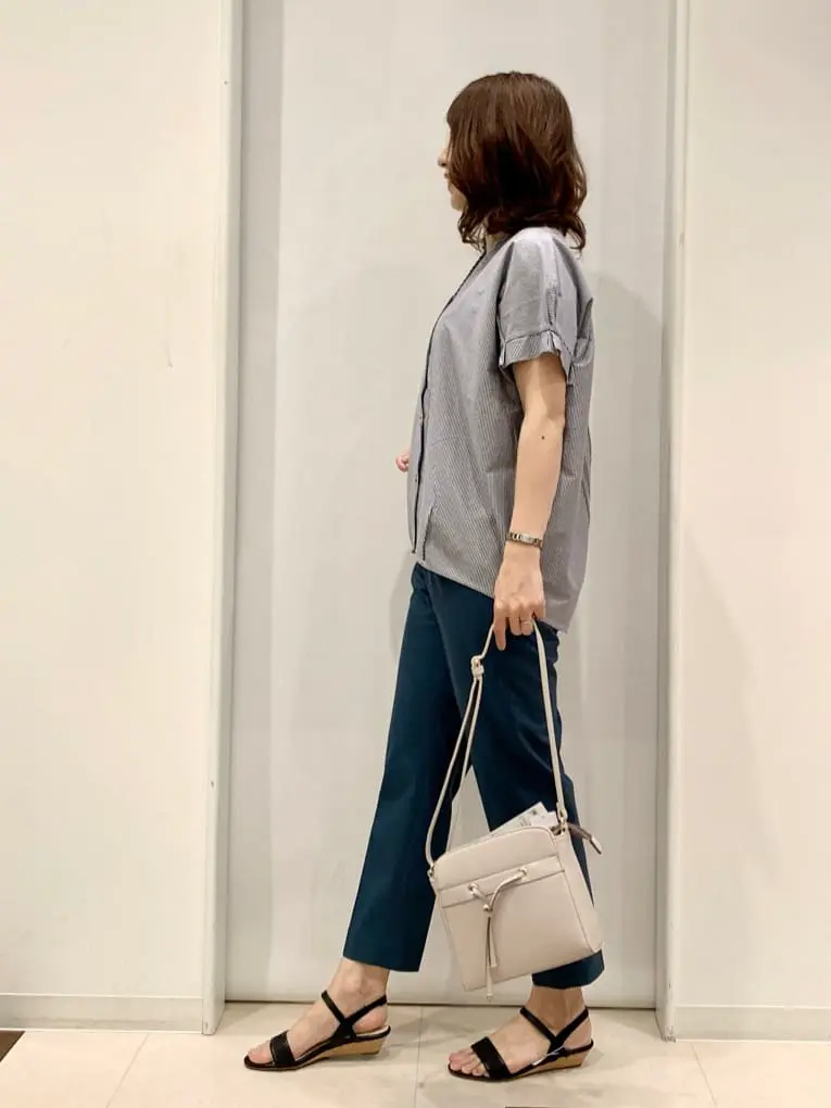 ANY SIS 横田 コーディネート画像