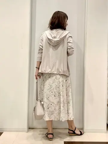 ANY SIS 横田 コーディネート画像