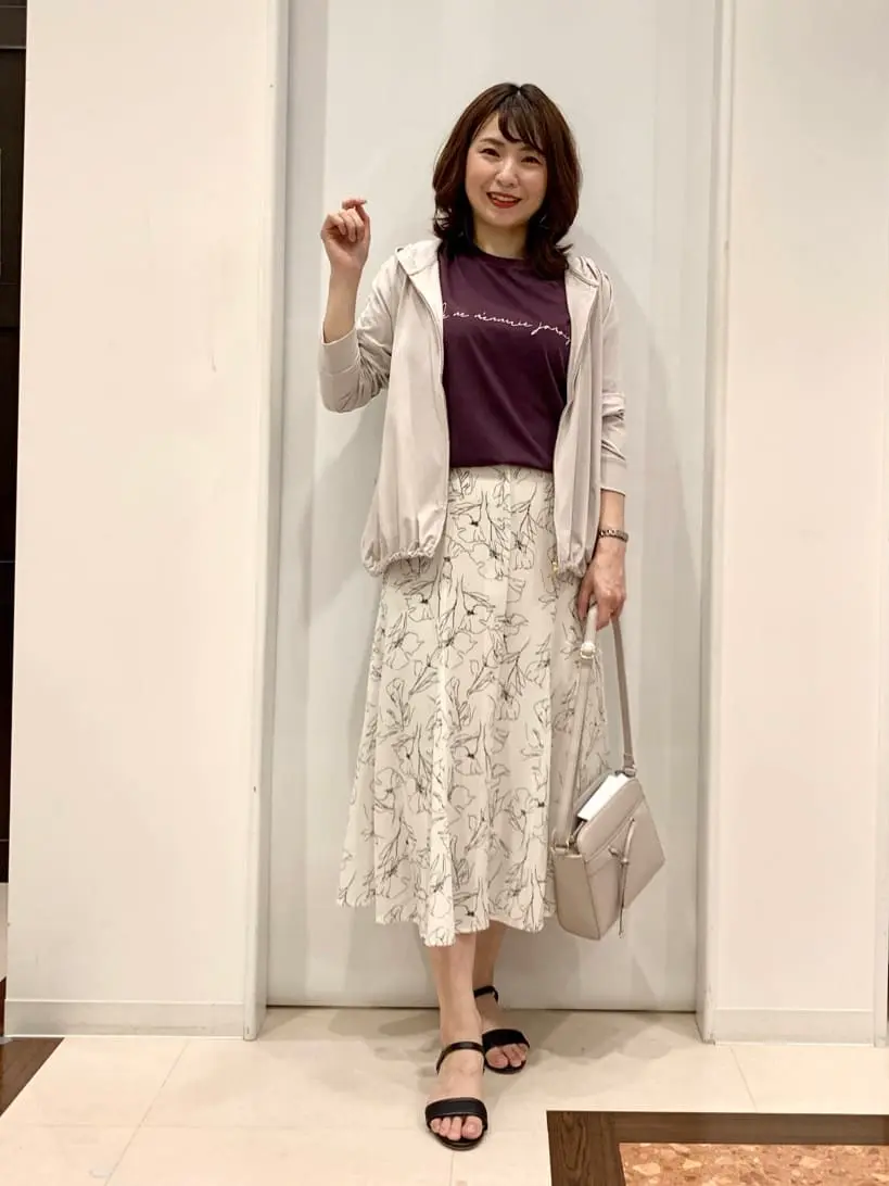 ANY SIS 横田 コーディネート画像