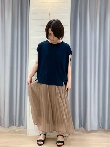 ANY SIS 丸岡 コーディネート画像