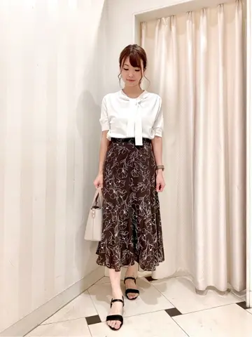 ANY SIS 金井 コーディネート画像