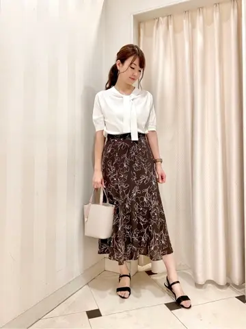 ANY SIS 金井 コーディネート画像