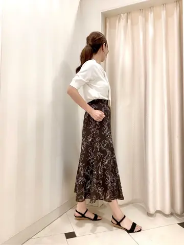 ANY SIS 金井 コーディネート画像