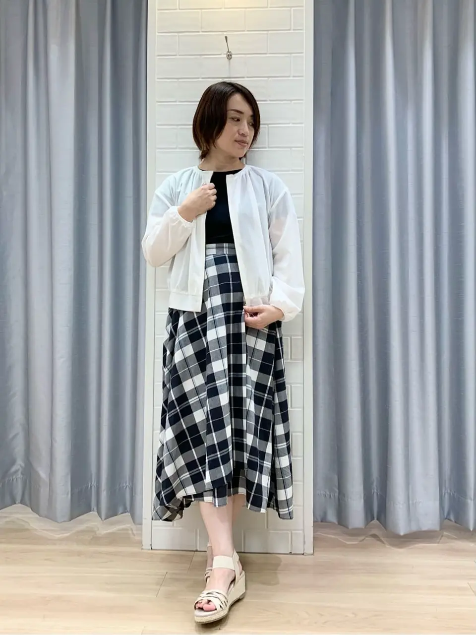 ANY SIS 丸岡 コーディネート画像