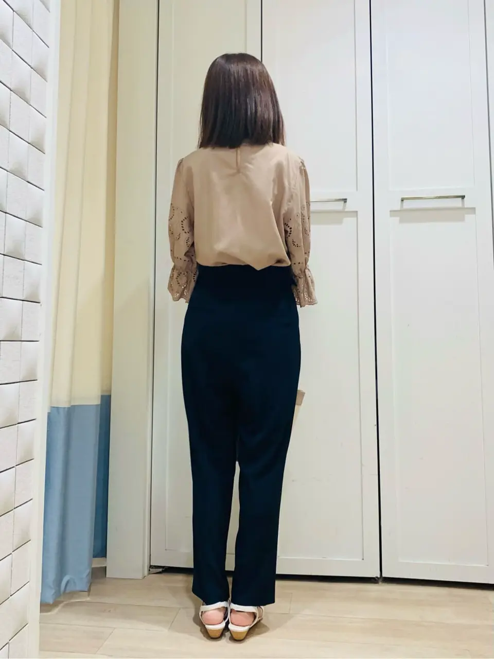 ANY SIS スタッフ コーディネート画像