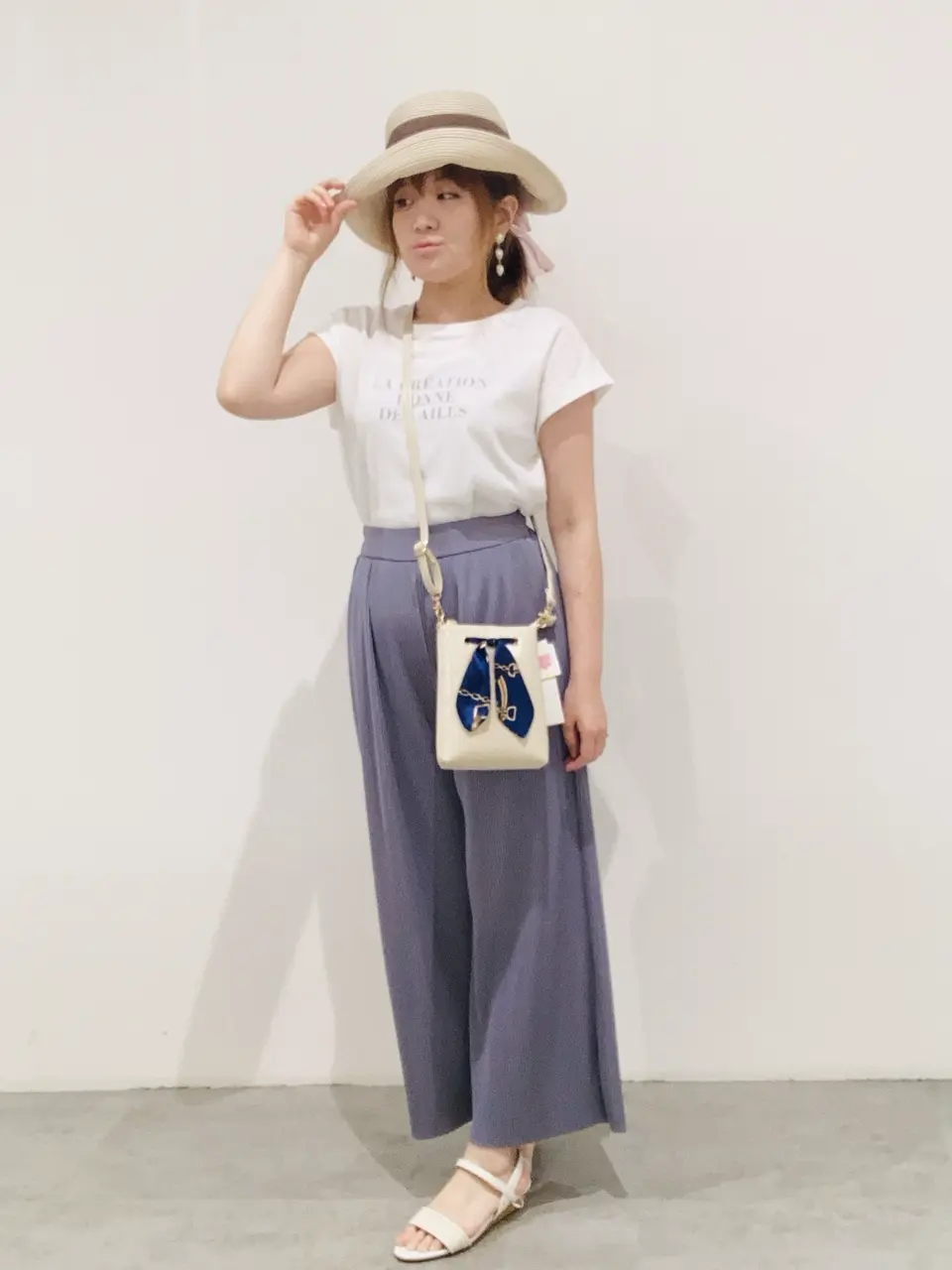  川根　彩 コーディネート画像