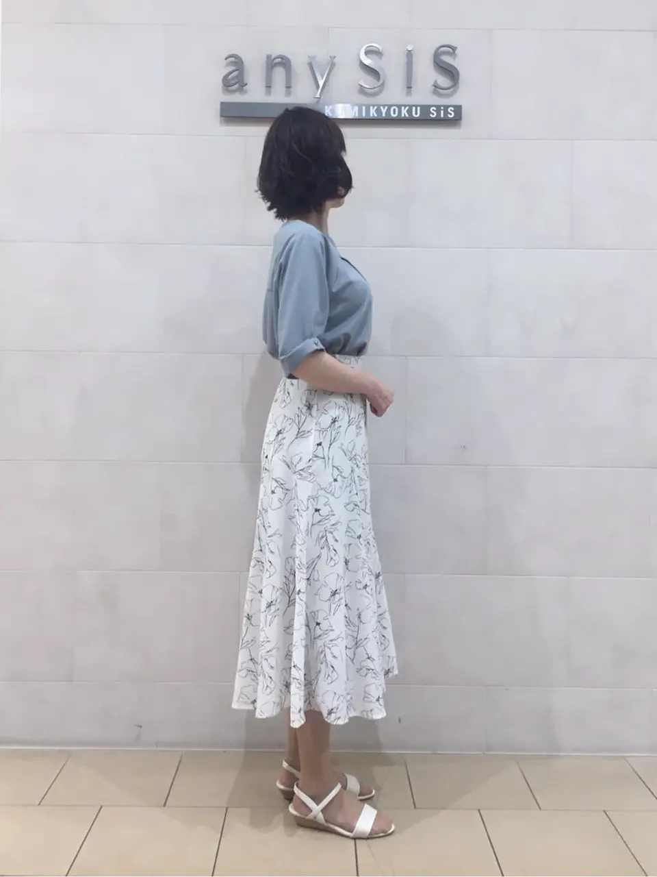 ANY SIS 髙橋 コーディネート画像