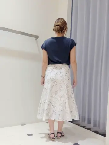 ANY SIS 加藤 コーディネート画像