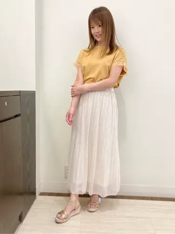 ANY SIS スタッフ コーディネート画像