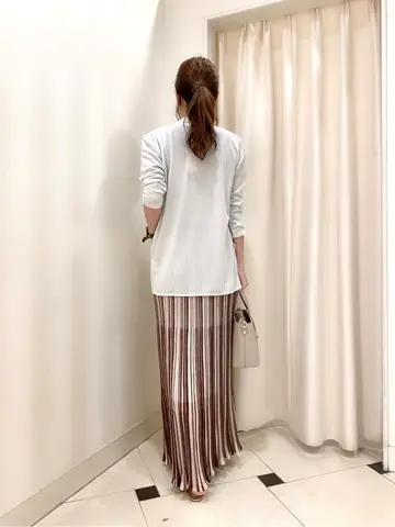 ANY SIS 金井 コーディネート画像