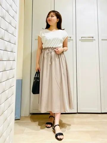 ANY SIS 藤田 コーディネート画像