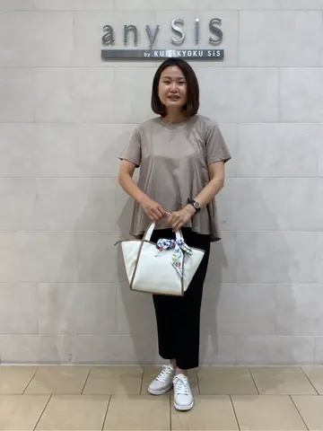 ANY SIS 道田 コーディネート画像