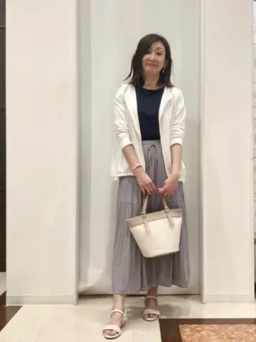 ANY SIS スタッフ コーディネート画像