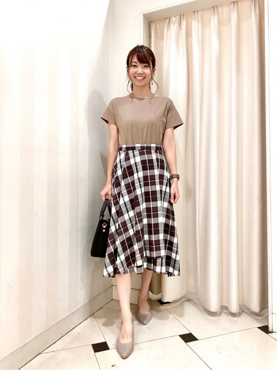 ANY SIS 金井 コーディネート画像