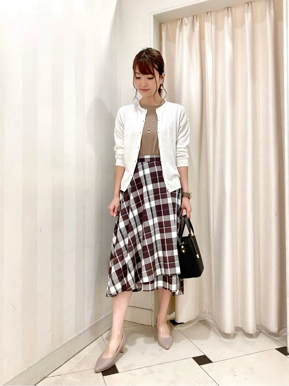 ANY SIS 金井 コーディネート画像