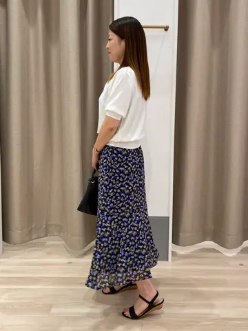 ANY SIS 瀬野 コーディネート画像