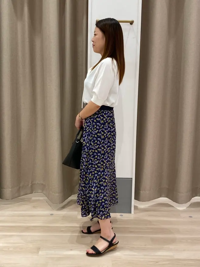 ANY SIS 瀬野 コーディネート画像