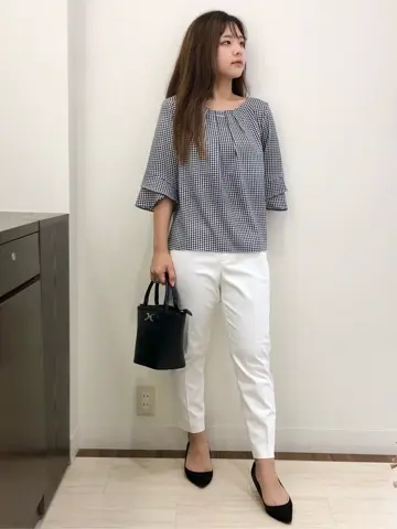 ANY SIS スタッフ コーディネート画像