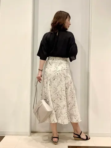 ANY SIS 横田 コーディネート画像