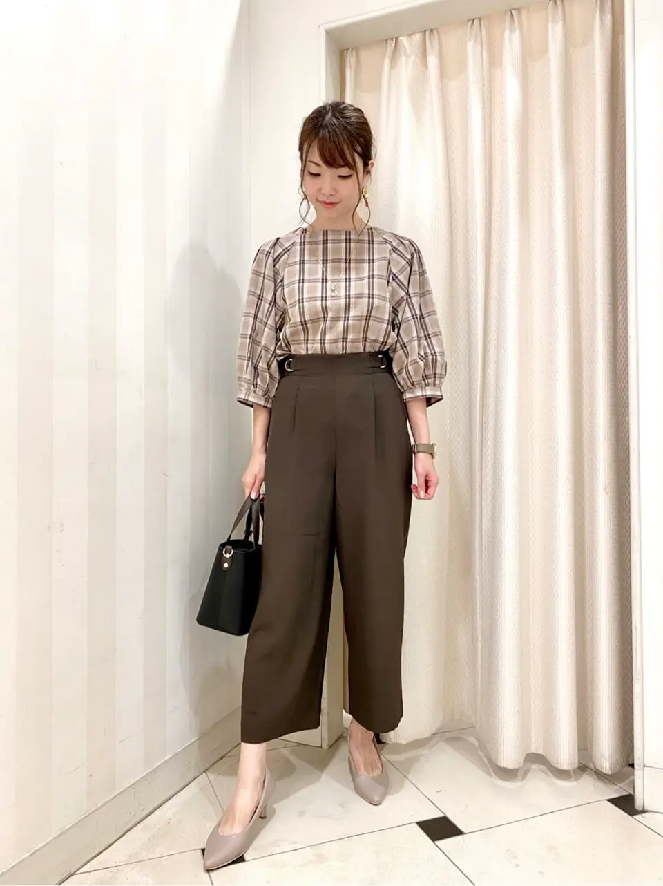 ANY SIS 金井 コーディネート画像