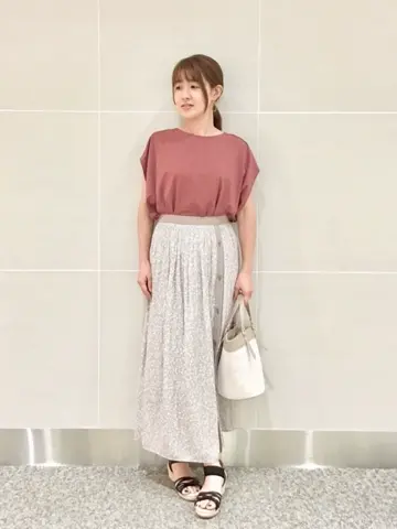 ANY SIS 浅野 コーディネート画像