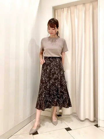 ANY SIS 金井 コーディネート画像