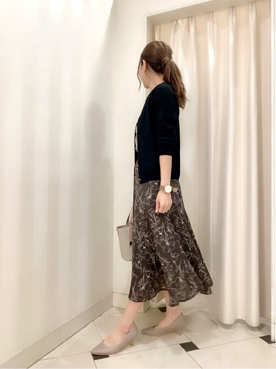 ANY SIS 金井 コーディネート画像