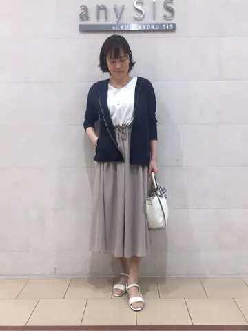 ANY SIS 髙橋 コーディネート画像