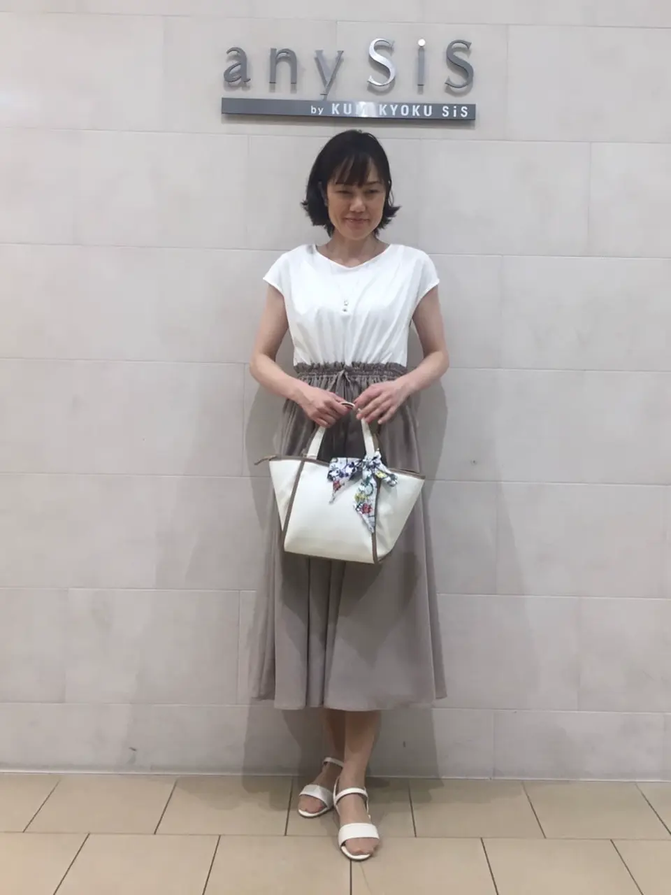 ANY SIS 髙橋 コーディネート画像