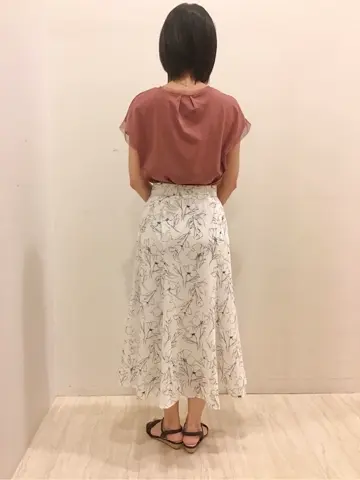 ANY SIS 藤森 コーディネート画像