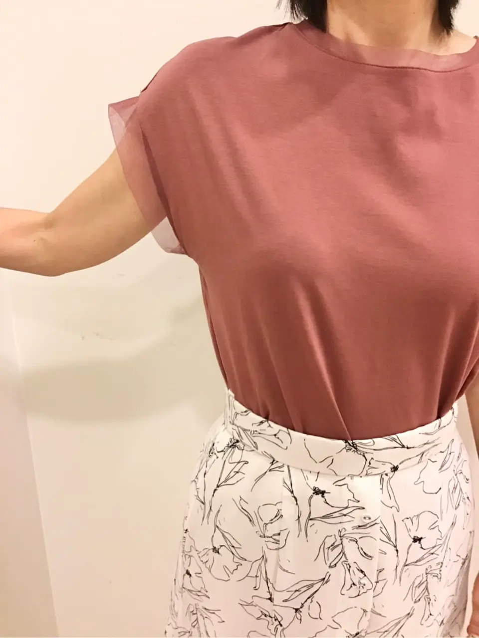 ANY SIS 藤森 コーディネート画像