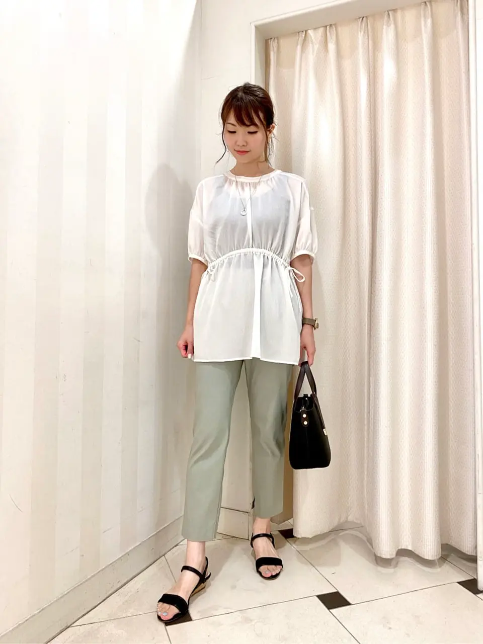 ANY SIS 金井 コーディネート画像