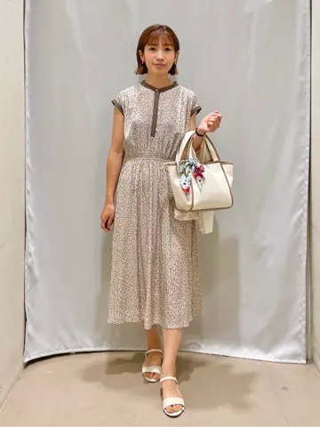 ANY SIS 濱野 コーディネート画像