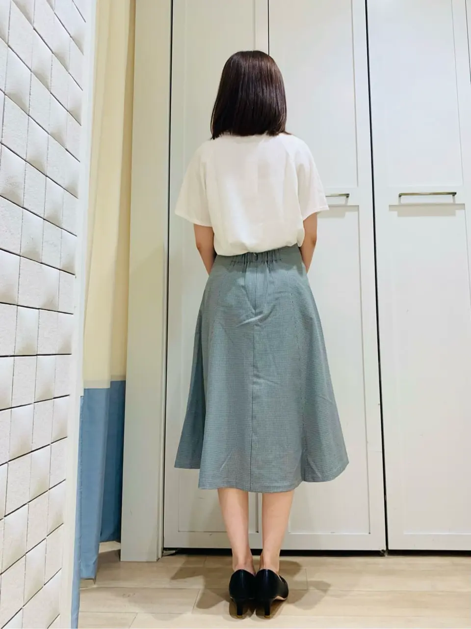 ANY SIS スタッフ コーディネート画像