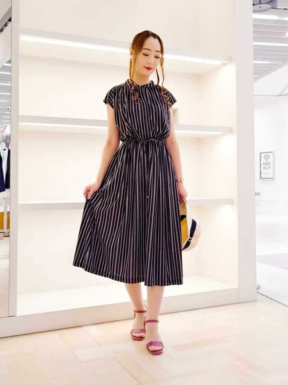 ANY SIS 福本 加奈 コーディネート画像