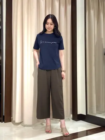 ANY SIS STAFF コーディネート画像