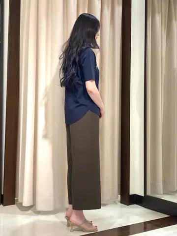 ANY SIS STAFF コーディネート画像