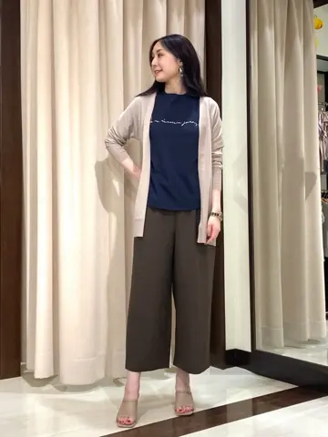 ANY SIS STAFF コーディネート画像