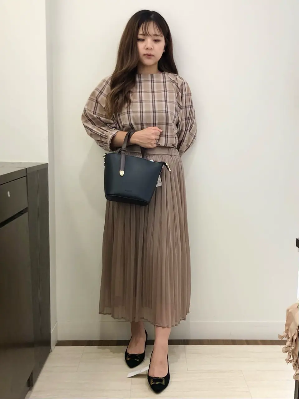 ANY SIS スタッフ コーディネート画像