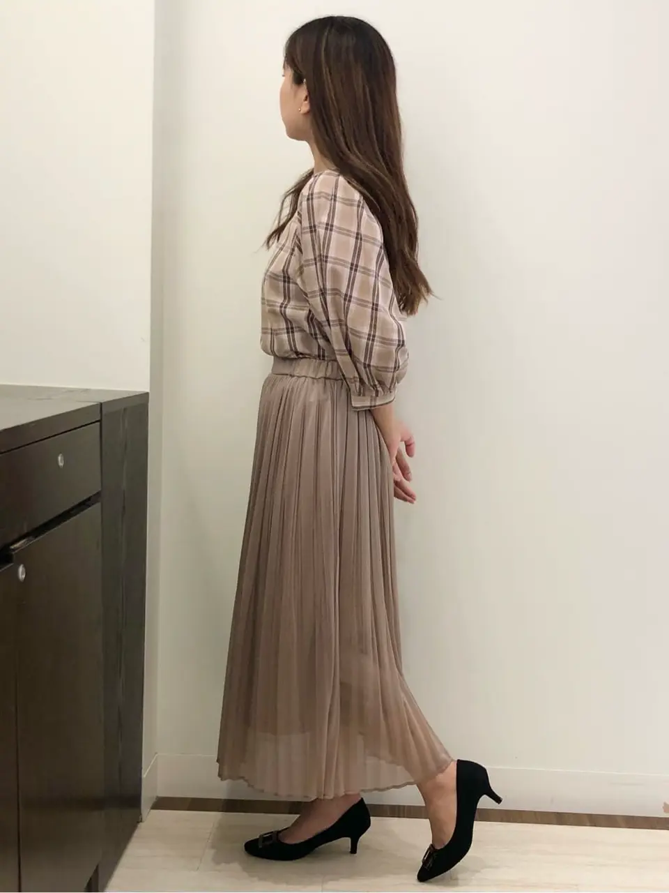 ANY SIS スタッフ コーディネート画像