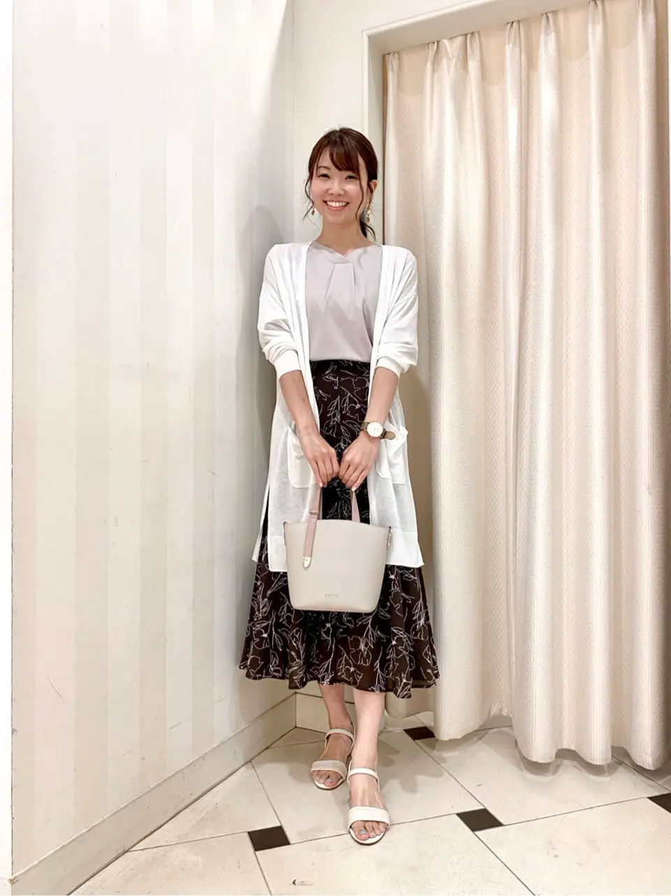 ANY SIS 金井 コーディネート画像