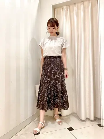 ANY SIS 金井 コーディネート画像