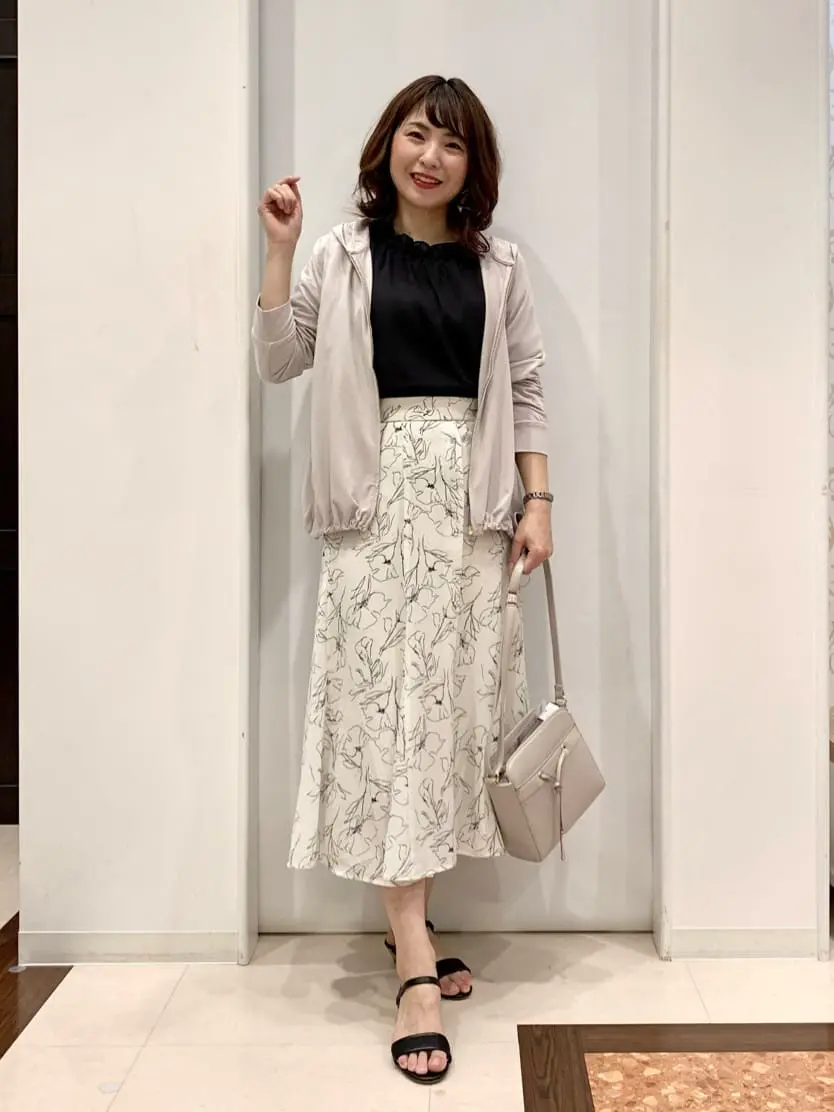 ANY SIS 横田 コーディネート画像