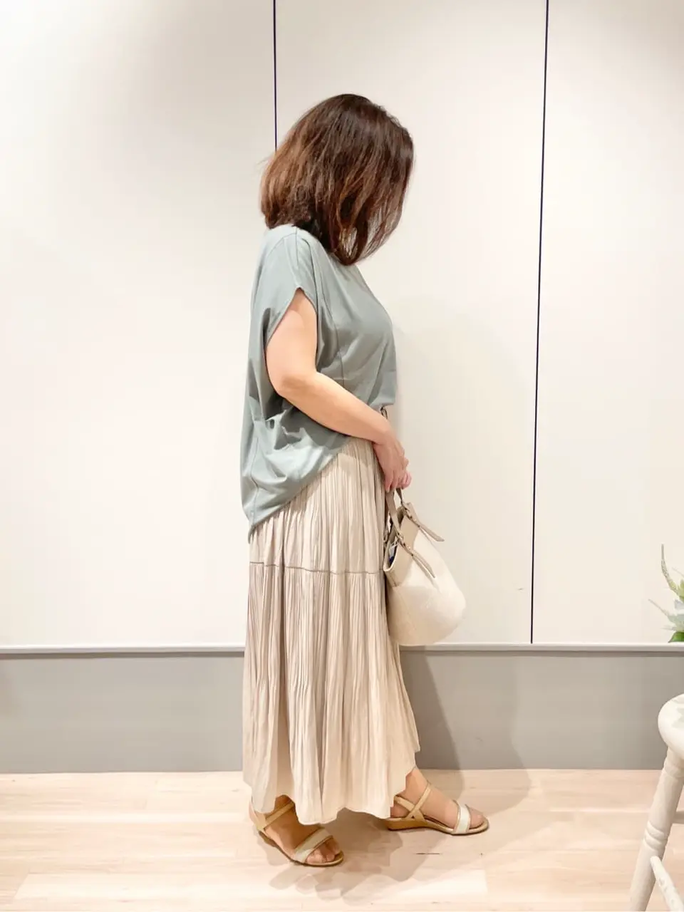 ANY SIS 西村 コーディネート画像