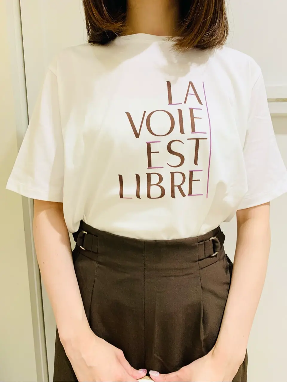 ANY SIS スタッフ コーディネート画像